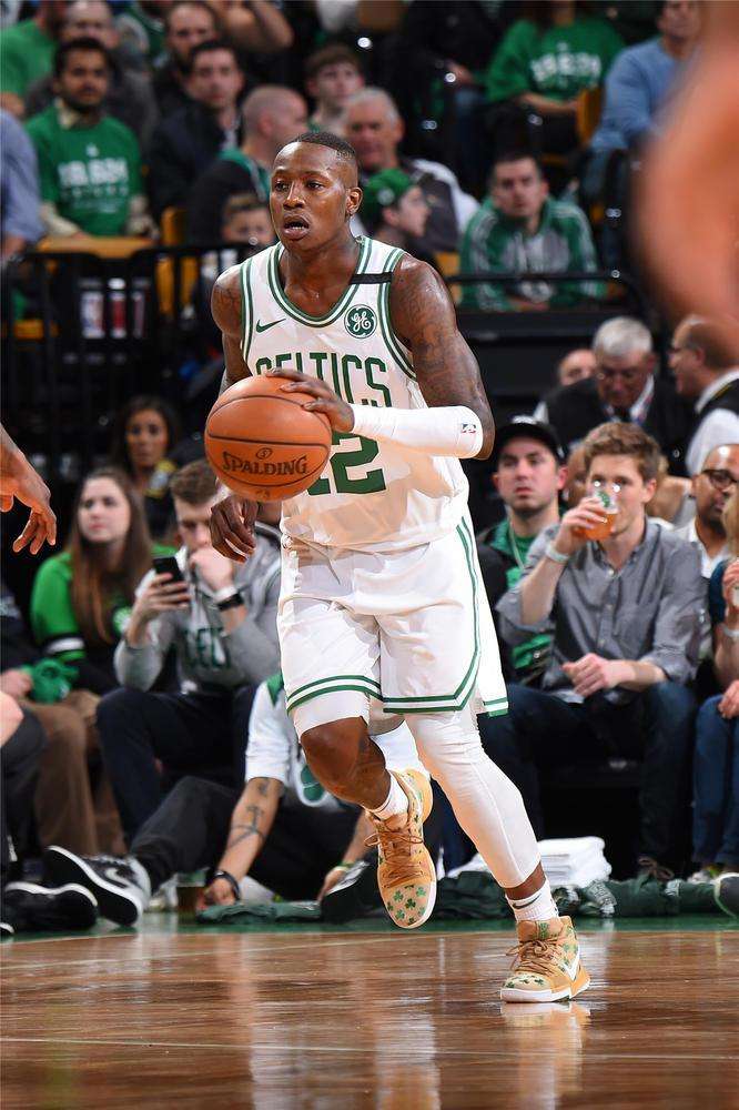 邓弗里斯因 邓弗里斯因