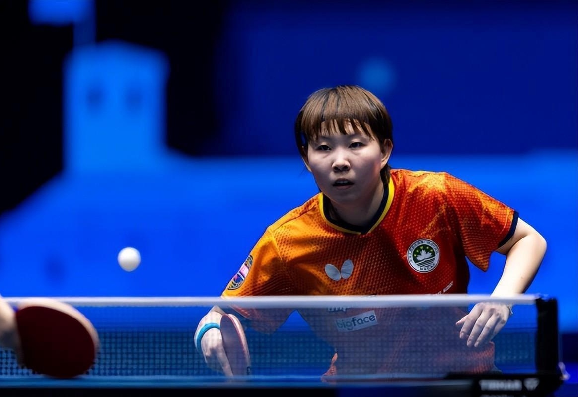 他是队内抢 他是队内抢